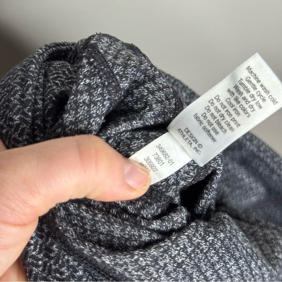 Athleta Criss Cross Power Up 7/8 Legging Small Workout Yoga Tights - Picture 10 of 10